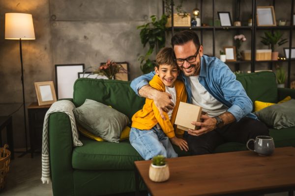 Μπαμπάδες: Έχουν χαμηλότερη τεστoστερόνη; | imommy.gr