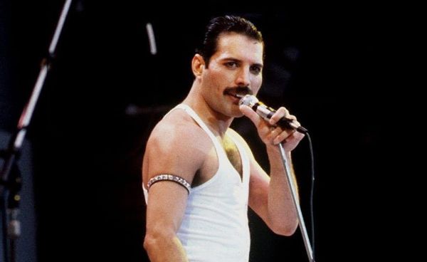 Φρέντι Μέρκιουρι: Πέθανε η κρυφή κόρη του | imommy.gr