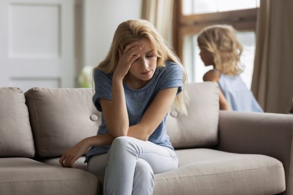 Τι είναι το «mom mode» και πώς θα ξεκολλήσεις από αυτό