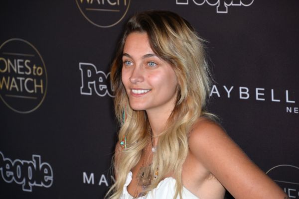 Xρεωμένη βρέθηκε η κόρη του Μάικλ Τζάκσον | imommy.gr