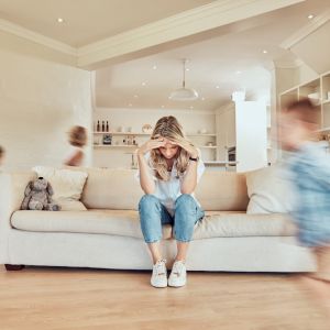 Γονείς με burnout: Ποιο είναι το «αντίδοτο»;