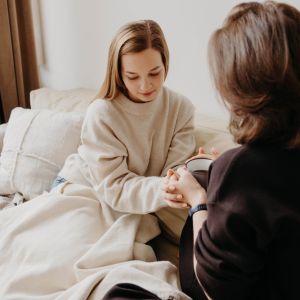 Μαμά-παράδειγμα: Ο έφηβός σου παρατηρεί τα πάντα