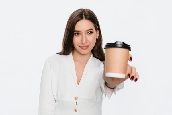 Espresso Brunette: Το πιο trending χρώμα μαλλιών και πώς θα το υιοθετήσετε | imommy.gr