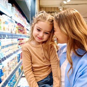 Gentle parenting: 5 +1 τρόποι εφαρμογής του ακόμα και στις δύσκολες μέρες