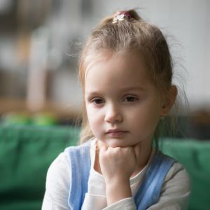 «Βαριέμαι»: Τι πραγματικά προσπαθεί να μας πει το παιδί