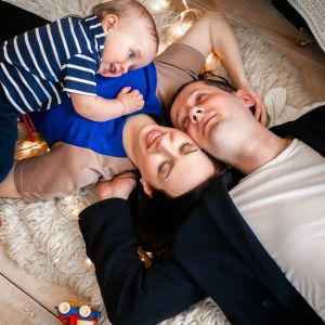 Πολυάσχολοι γονείς: Φέρνοντας τη χαρά στην καθημερινότητά μας