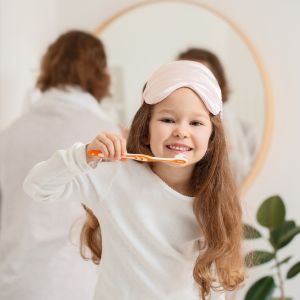 Γερά δόντια: Η σωστή περιποίησή τους ανά ηλικία