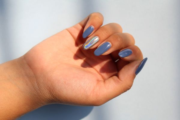 Τα nail designs που θα κάνουν τα κοντά νύχια σας να δείχνουν πιο μακριά | imommy.gr