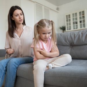 Ο έλεγχος φέρνει αντίδραση: Τα παιδιά αντιδρούν όταν τα πιέζουμε