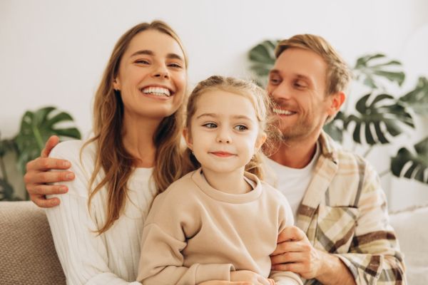 Positive parenting: Θετικοί γονείς, ευτυχισμένα παιδιά;