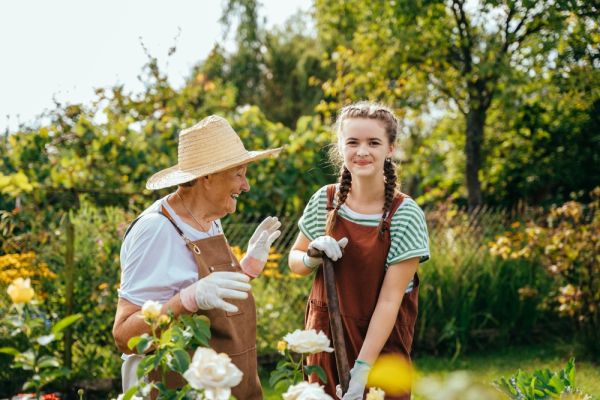 Τα «χόμπι της γιαγιάς» βοηθούν την ψυχική υγεία των εφήβων