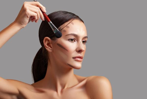 Contouring: Πώς θα το κάνετε μόνες σας σαν επαγγελματίας makeup artist | imommy.gr