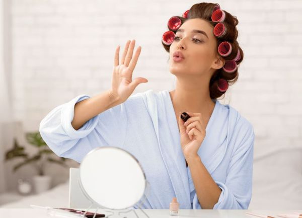 Τα 2 κορυφαία nail trends που είναι εμπνευσμένα από ροφήματα | imommy.gr