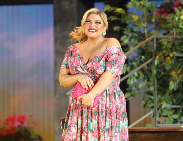 Δανάη Μπάρκα: Παντρεύεται το καλοκαίρι | imommy.gr