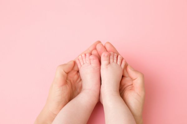 Κατερίνα Καινούργιου: Οι πρώτες φωτογραφίες με την κόρη της | imommy.gr