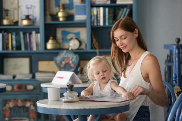 9 τρόποι που τα νήπια λένε «Σ’ αγαπώ» χωρίς λόγια | imommy.gr