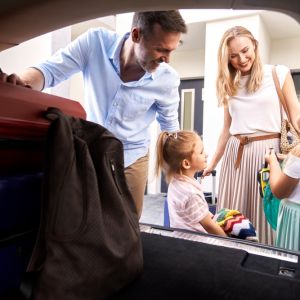 Πασχαλινές διακοπές: Ταξιδεύοντας με το αυτοκίνητο χωρίς άγχος και γκρίνιες