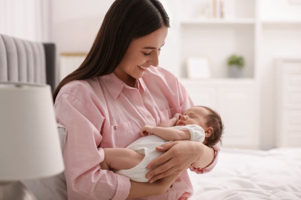 Ύπνος νεογέννητου: Ο Νο1 στόχος που πρέπει να βάλετε