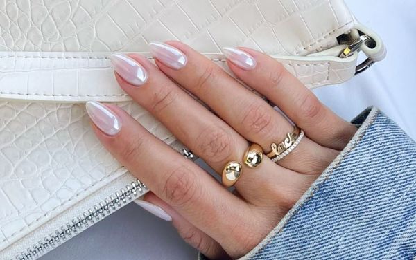 Iced nails: Το στιλ μανικιούρ που κυριάρχησε στο MET Gala 2026 | imommy.gr