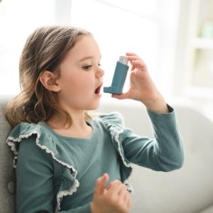 Άσθμα υπό έλεγχο: 3 τρόποι να βοηθήσετε το παιδί να το διαχειριστεί