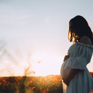 Εγκυμοσύνη & γάμος: Πώς τα συνδυάζουμε για μια αξέχαστη μέρα