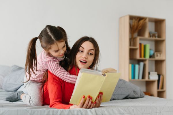 Γιατί τα παιδιά αναζητούν συνεχώς την προσοχή μας; | imommy.gr