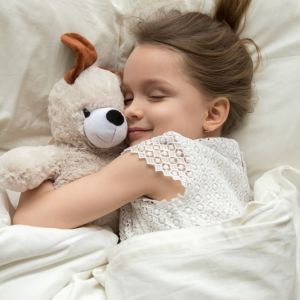 Τέλος στον μεσημεριανό ύπνο; 4 σημάδια που δείχνουν ότι το παιδί σας μεγαλώνει