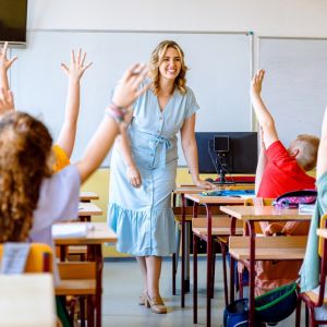 Η ψυχολογία του δασκάλου: Πόσο επηρεάζει τελικά τη σχολική απόδοση;
