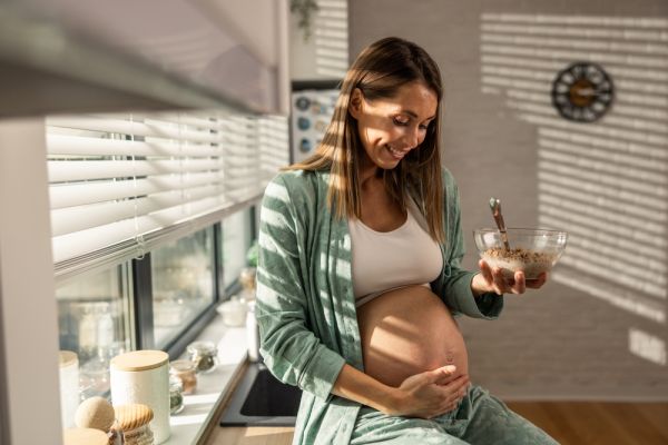 Τι πραγματικά σημαίνει «τρώω για δύο» στην εγκυμοσύνη | imommy.gr