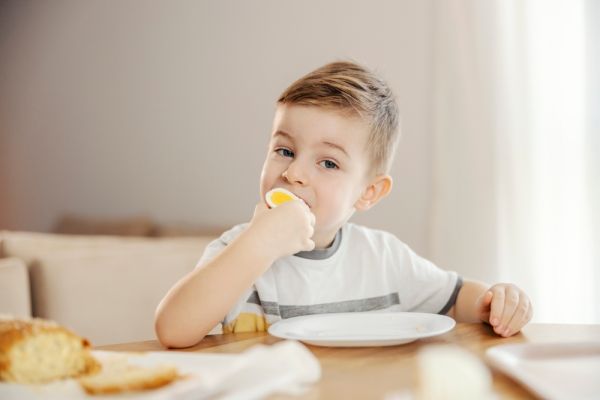 Αυγά και αλλεργίες στα παιδιά: Τι δείχνει νέα έρευνα | imommy.gr