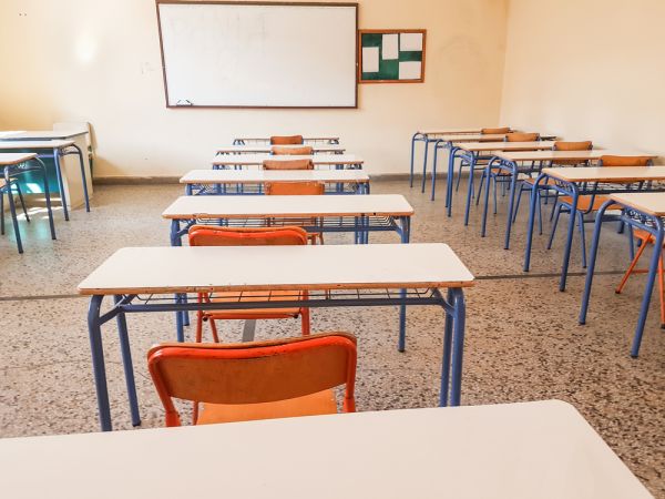 Πανελλαδικές 2026: Προς γενικευμένη πτώση των βάσεων δείχνουν οι πρώτες εκτιμήσεις | imommy.gr